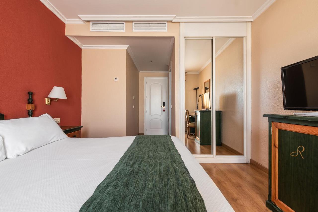 Hotel Rio Badajoz Exteriér fotografie